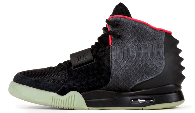Illustration for article titled Nate Robinson Wore Nike Air Yeezy 2s In An NBA Game, For Some Reason